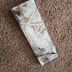 Naked smoky palette